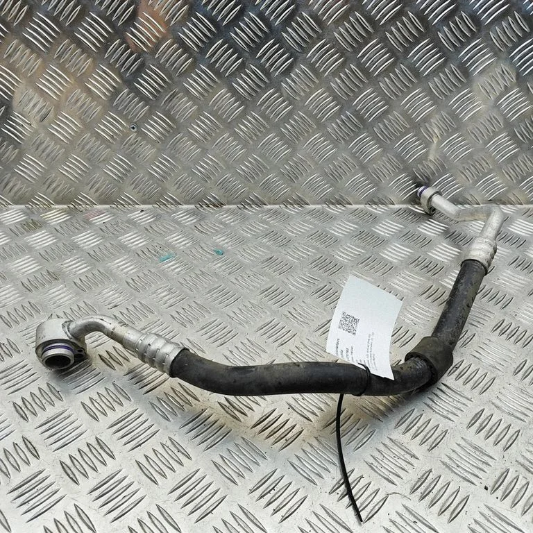 Air conditioning (A/C) pipe/hose 8W0816743BC