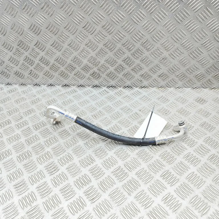Air conditioning (A/C) pipe/hose SA3HJ8108210