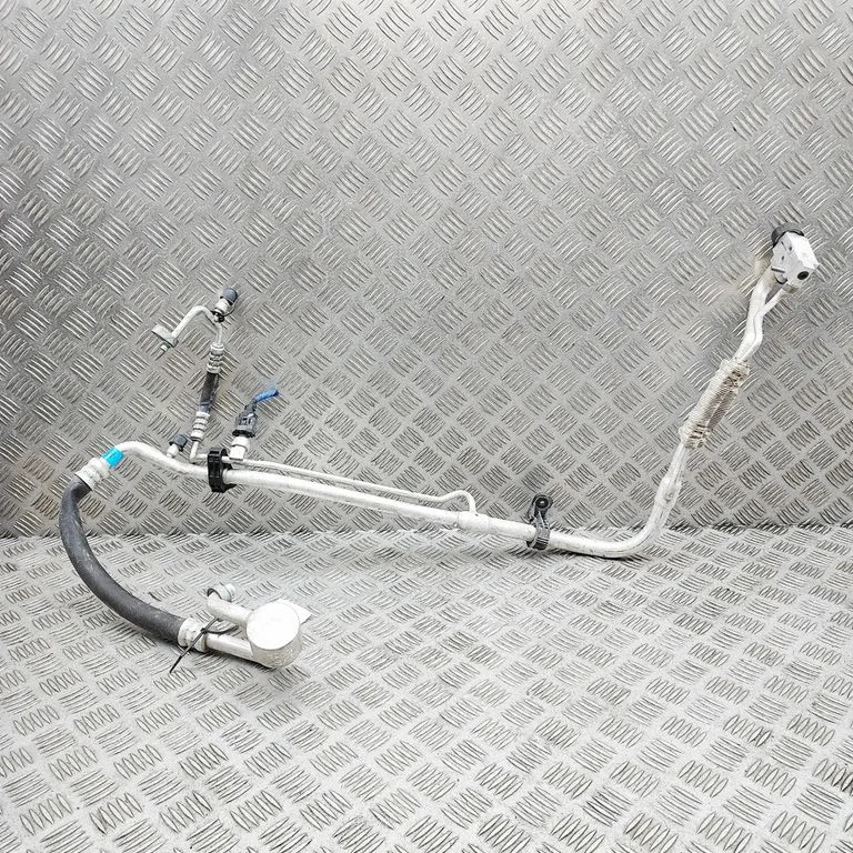 Air conditioning (A/C) pipe/hose 97775N7011