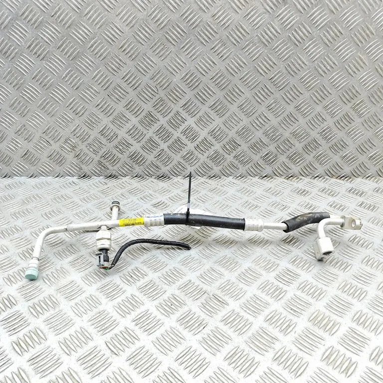 Kliimaseadme toru / voolik SA3EFU8108220