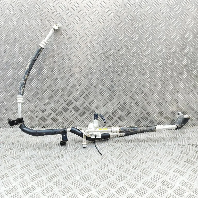 Kliimaseadme toru / voolik SA3EFU8108120