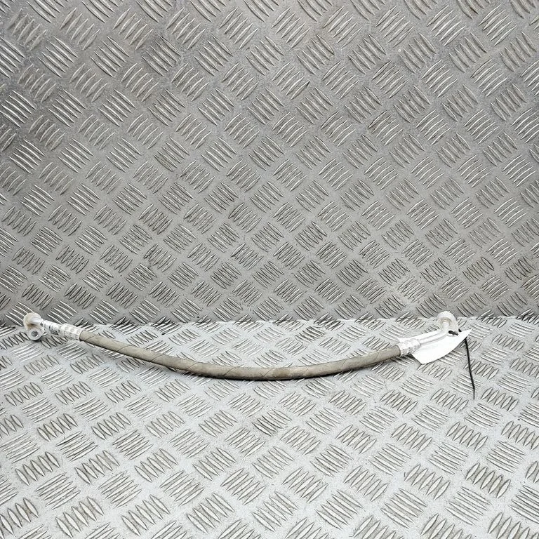 Air conditioning (A/C) pipe/hose 9495635