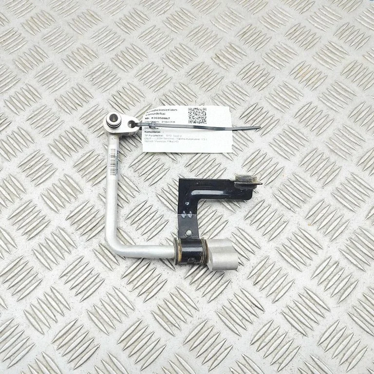 Air conditioning (A/C) pipe/hose SA3HJ8108220