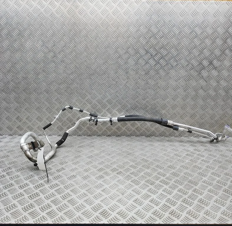 Przewody klimatyzacji A2138307602