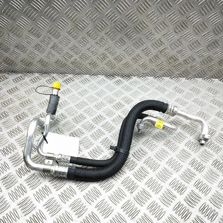 Air conditioning (A/C) pipe/hose 180759650B
