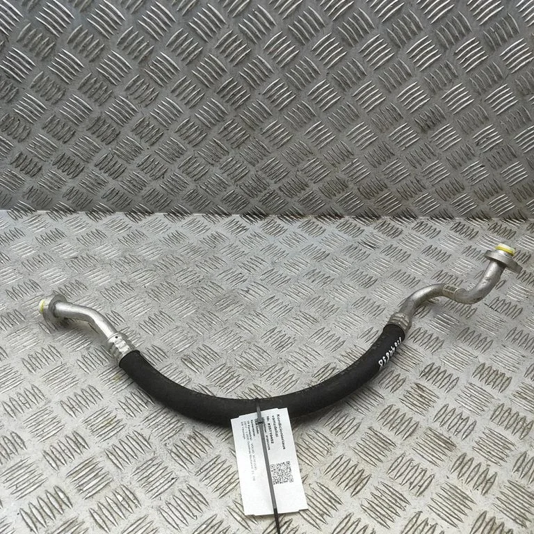 Air conditioning (A/C) pipe/hose