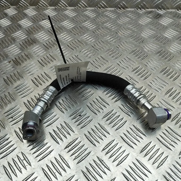 Air conditioning (A/C) pipe/hose 85E816721J