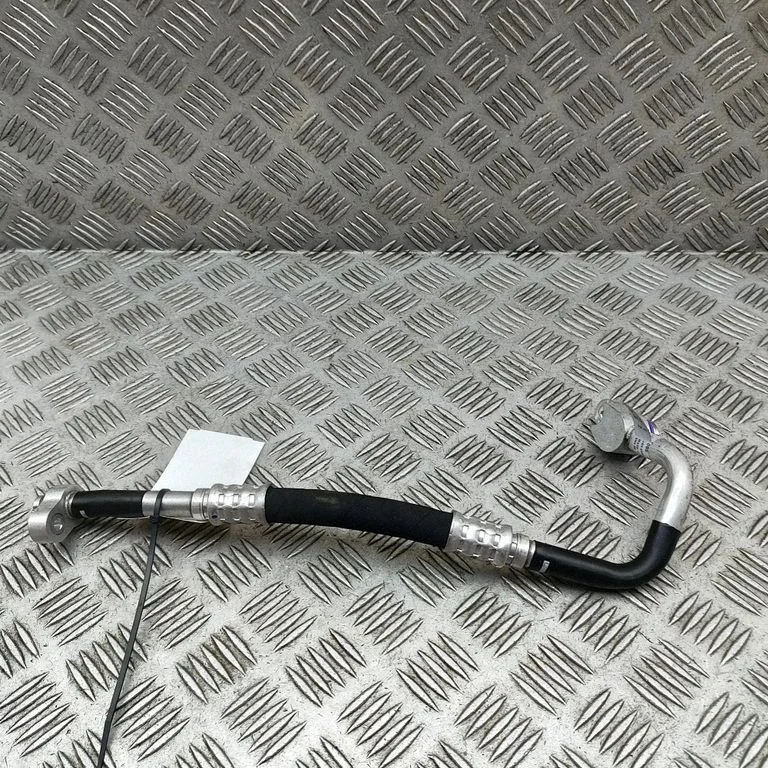 Air conditioning (A/C) pipe/hose 85E816732
