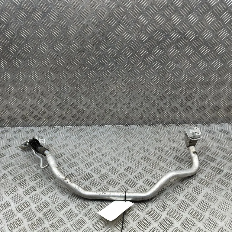 Air conditioning (A/C) pipe/hose – Volkswagen Touareg III (2018-)