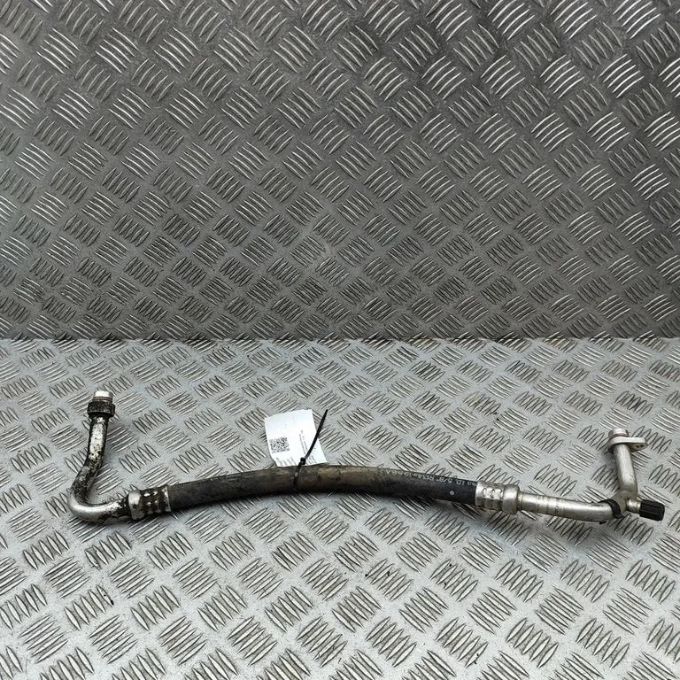 Air conditioning (A/C) pipe/hose 924804KJ0C