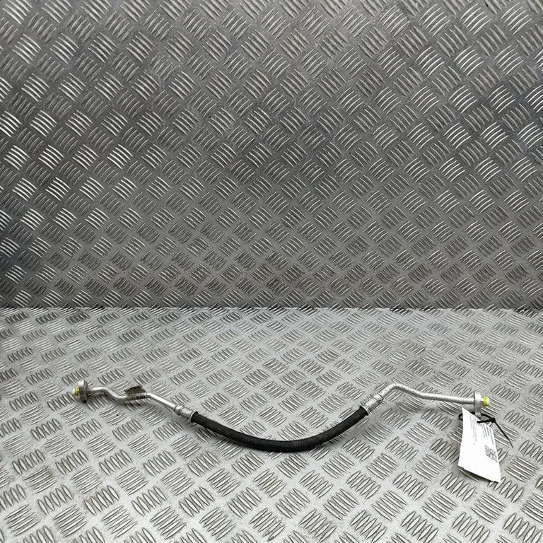 Air conditioning (A/C) pipe/hose 32226282