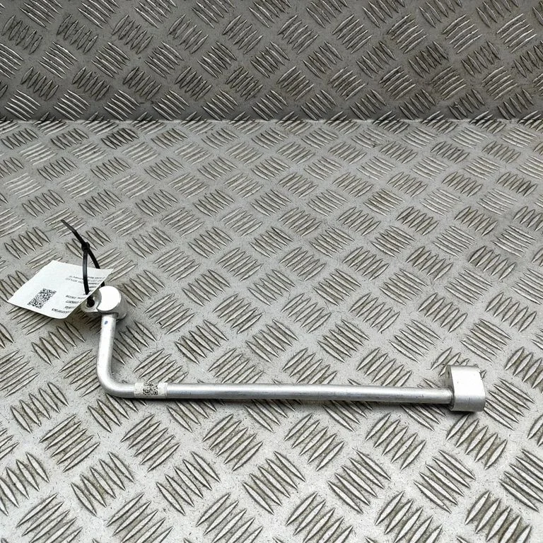 Air conditioning (A/C) pipe/hose 924925MP1A