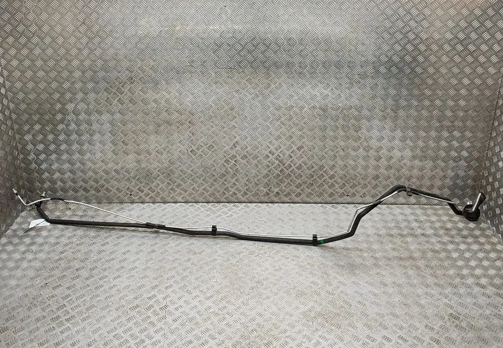 Air conditioning (A/C) pipe/hose 8871650570 – Lexus LS UCF30 (2001-2007)