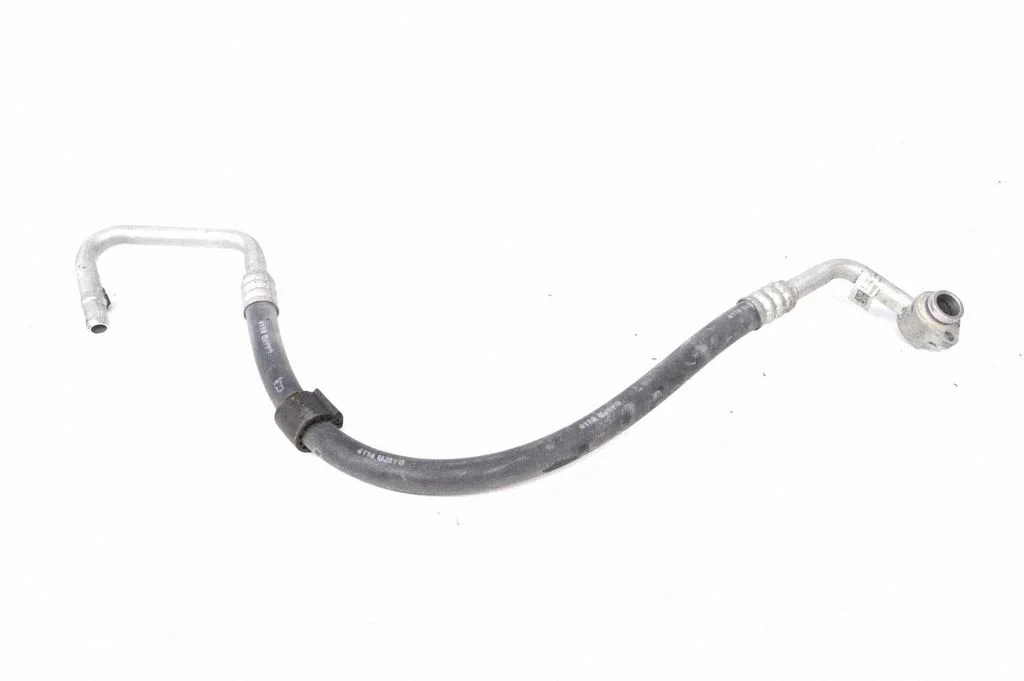 Gaisa kondicioniera caurule (-es)/šļūtene (-es) 8K0260707S