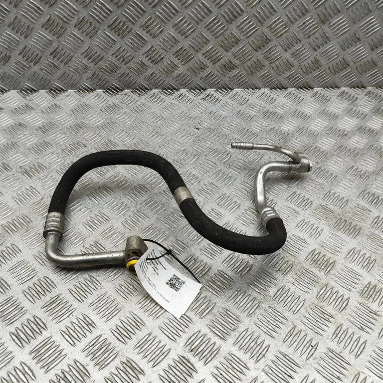 Kliimaseadme toru / voolik – BMW 3-seeria E90 E91 (2005-2012)