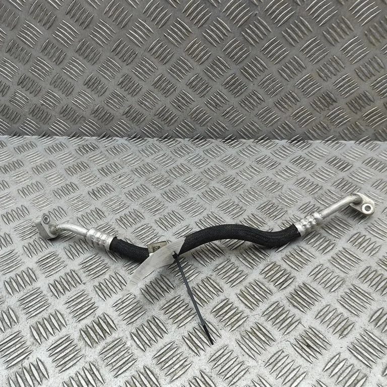 Air conditioning (A/C) pipe/hose 6993261