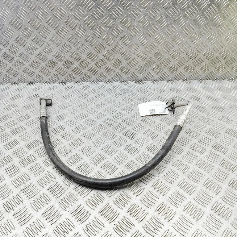 Air conditioning (A/C) pipe/hose – Iveco Daily 6th gen (2014-)