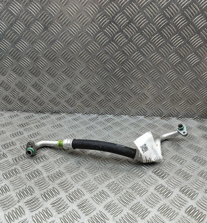 Air conditioning (A/C) pipe/hose 97774CU500