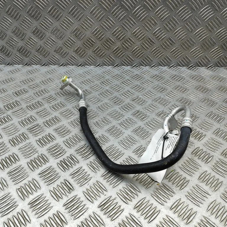 Air conditioning (A/C) pipe/hose – Volvo XC60 (2017-)