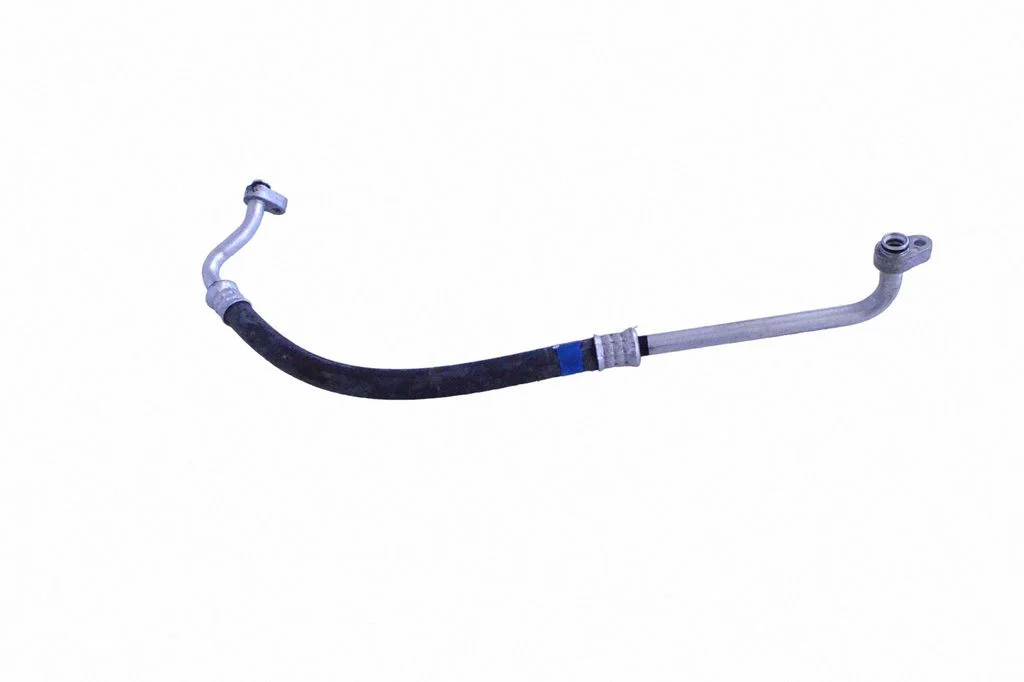 Air conditioning (A/C) pipe/hose