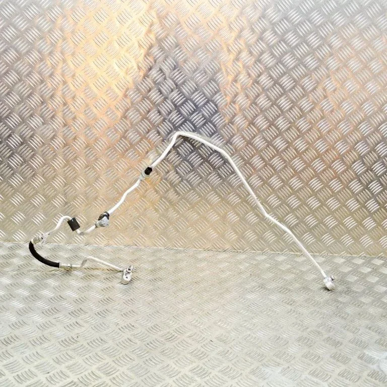 Air conditioning (A/C) pipe/hose – BMW X2 F39 (2018-2023)