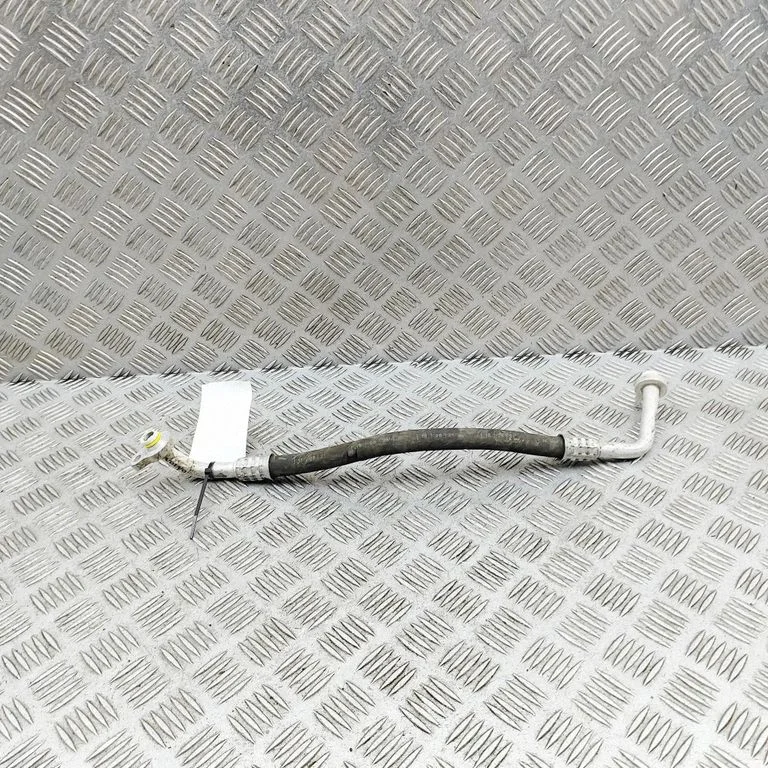 Air conditioning (A/C) pipe/hose 32226959
