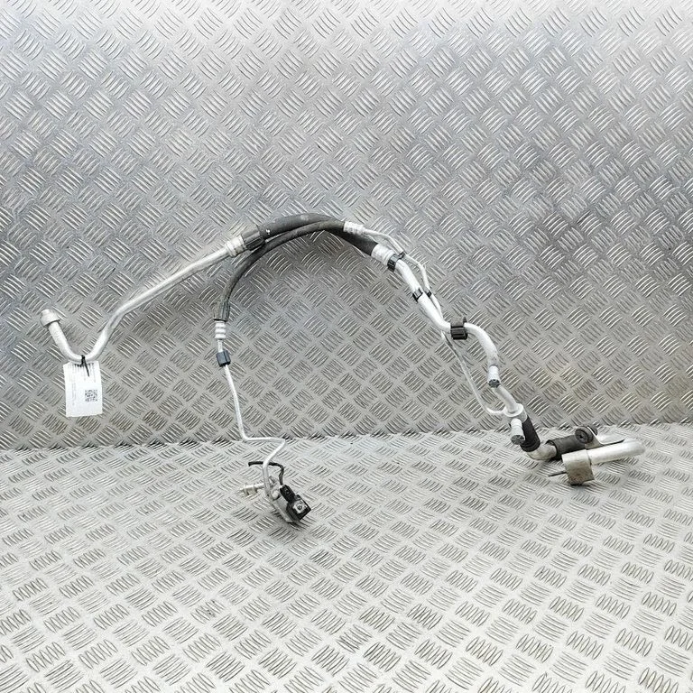Gaisa kondicioniera caurule (-es)/šļūtene (-es) A2058307604
