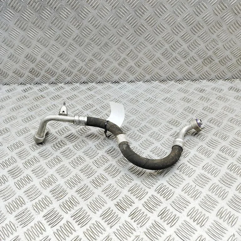 Gaisa kondicioniera caurule (-es)/šļūtene (-es) A2058302303