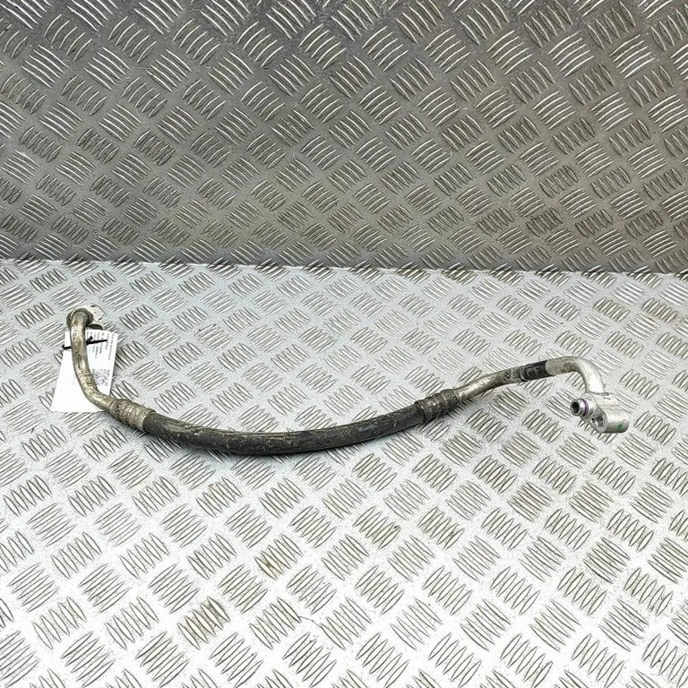 Gaisa kondicioniera caurule (-es)/šļūtene (-es) – Volkswagen Touareg II (2010-2018)