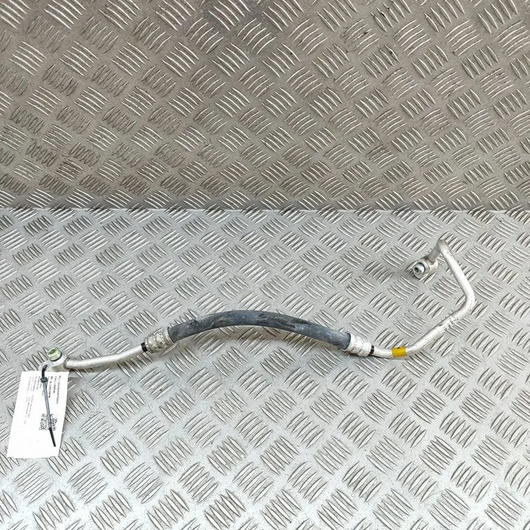 Przewody klimatyzacji NA6T61461
