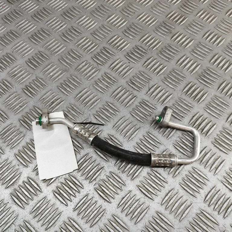 Air conditioning (A/C) pipe/hose 97774GI150