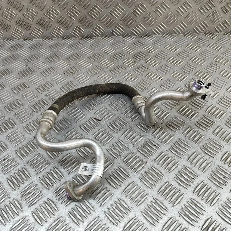 Air conditioning (A/C) pipe/hose – Land Rover Range Rover Evoque L551 (2018-)