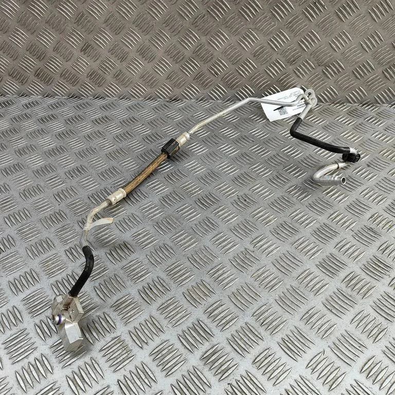Air conditioning (A/C) pipe/hose 4M1816720R – Audi RS Q8 (2019-)