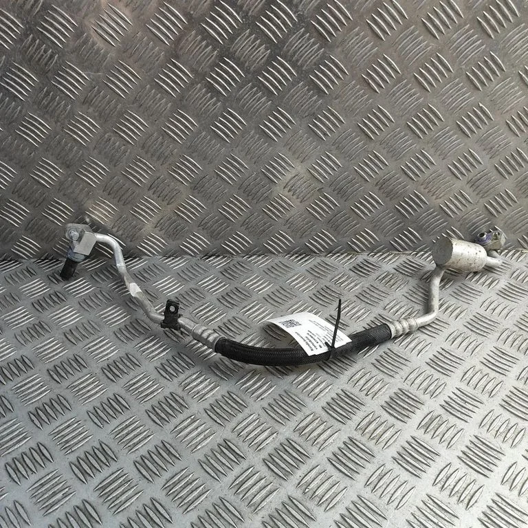 Air conditioning (A/C) pipe/hose J9D319N601AB