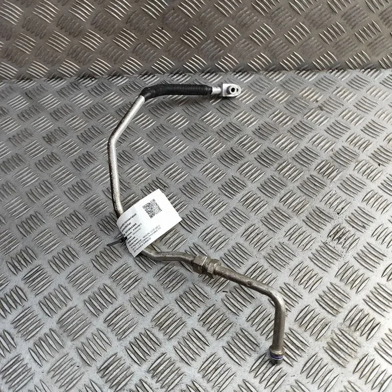 Air conditioning (A/C) pipe/hose 924443NL0B