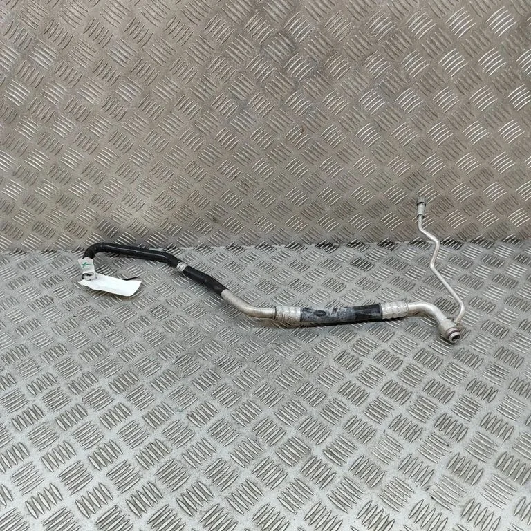 Air conditioning (A/C) pipe/hose 8W2816740