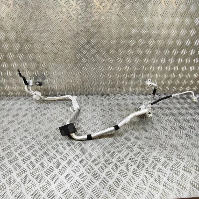 Air conditioning (A/C) pipe/hose – Volvo XC90 (2014-)