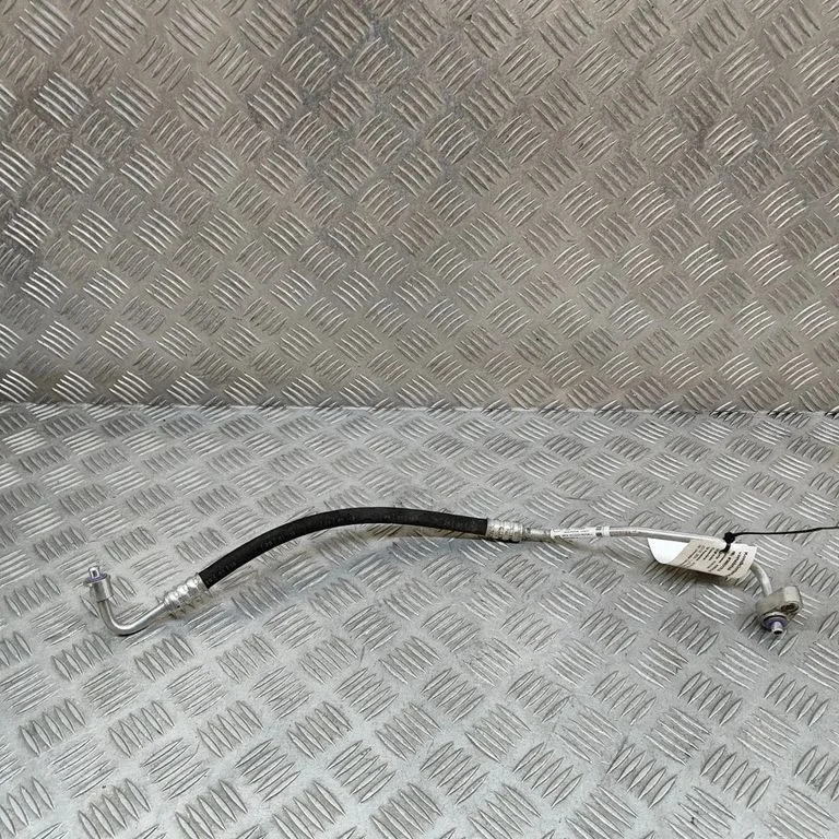 Gaisa kondicioniera caurule (-es)/šļūtene (-es) – Mercedes-Benz E klase W213 (2016-)