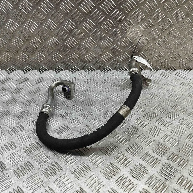 Kliimaseadme toru / voolik – Mercedes-Benz C-klass W205 (2014-2021)