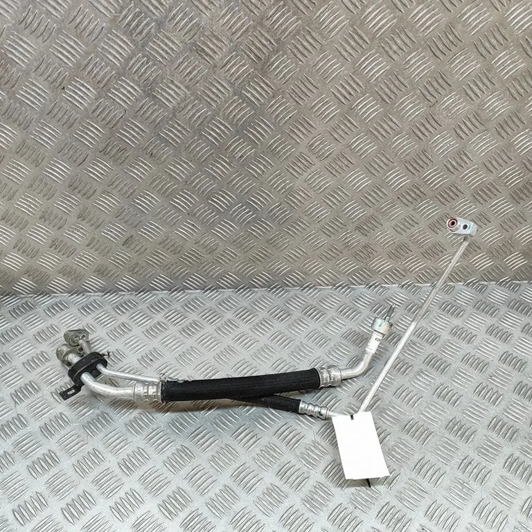 Air conditioning (A/C) pipe/hose – Tesla Model Y (2020-)