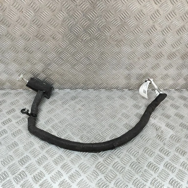 Air conditioning (A/C) pipe/hose 9826918180