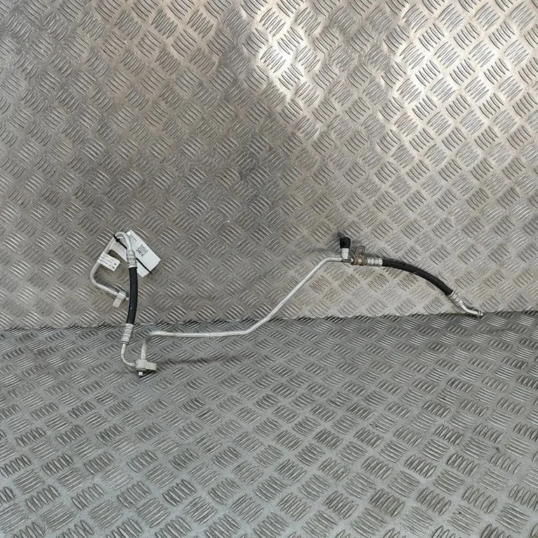 Air conditioning (A/C) pipe/hose – Mercedes-Benz Sprinter W907 W910 (2018-)