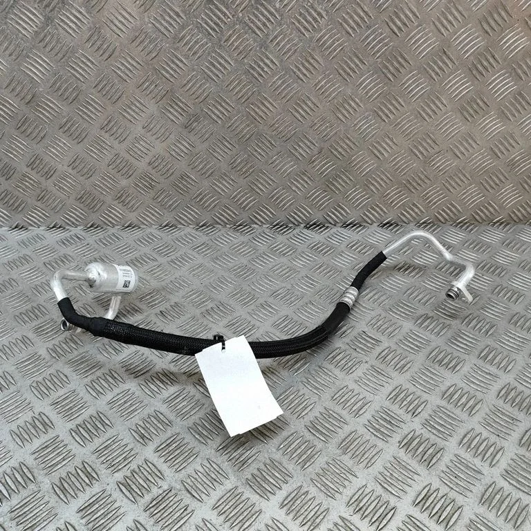 Gaisa kondicioniera caurule (-es)/šļūtene (-es) 9842111180