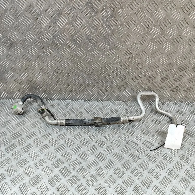 Air conditioning (A/C) pipe/hose 4KE816743F