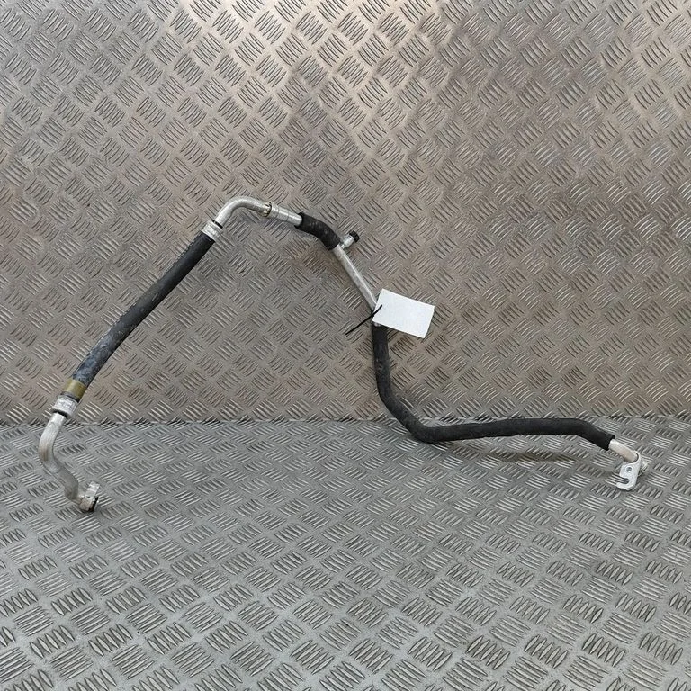 Air conditioning (A/C) pipe/hose – Lexus UX (2018-)