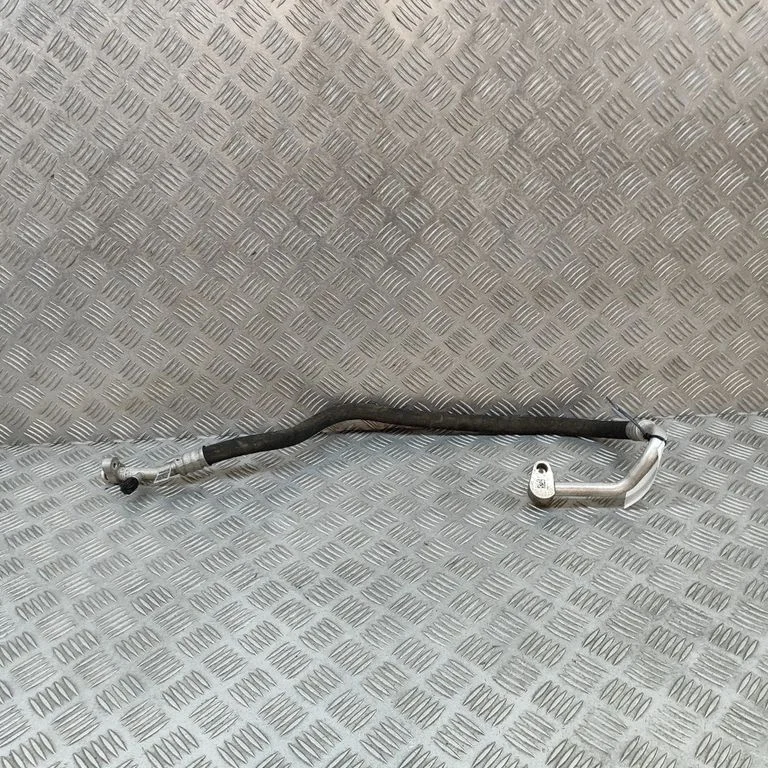 Gaisa kondicioniera caurule (-es)/šļūtene (-es) – BMW 4. sērija F32 F33 (2013-2020)