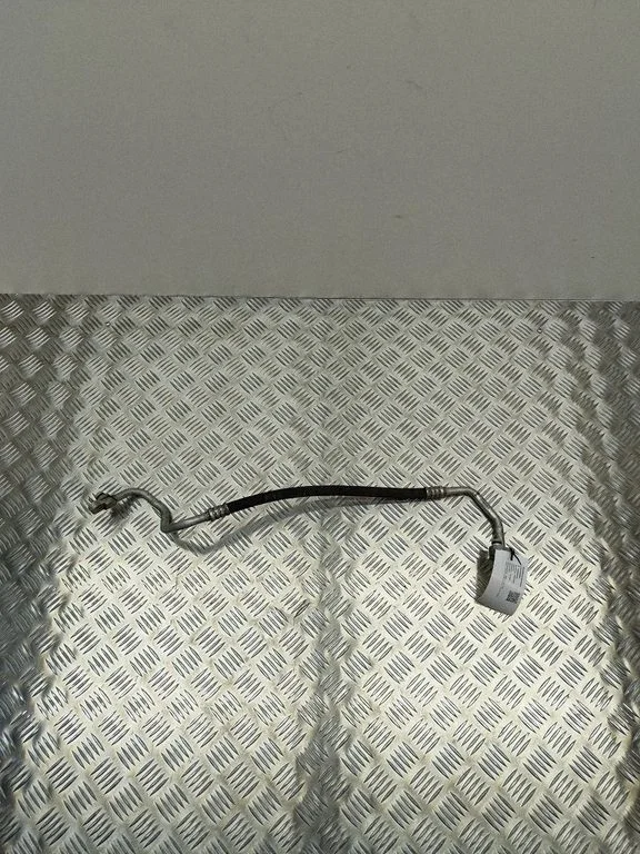 Kliimaseadme toru / voolik – BMW 3-seeria F30 F35 F31 (2012-2018)