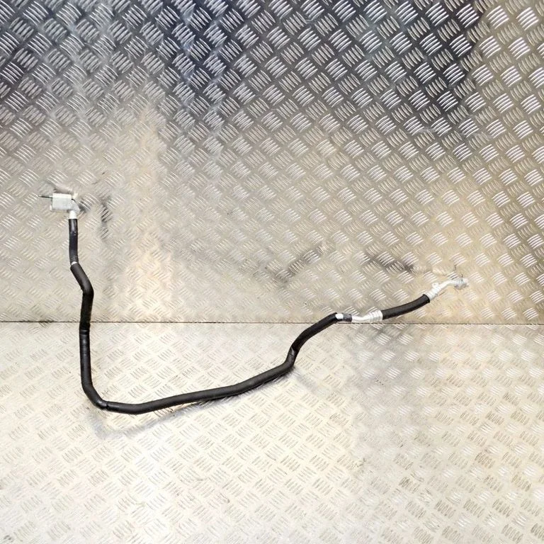 Air conditioning (A/C) pipe/hose 670001961