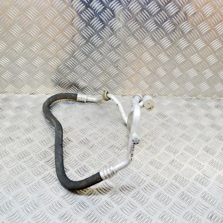 Air conditioning (A/C) pipe/hose 9354540