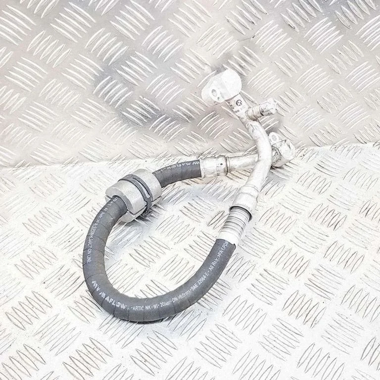 Kliimaseadme toru / voolik 9321598